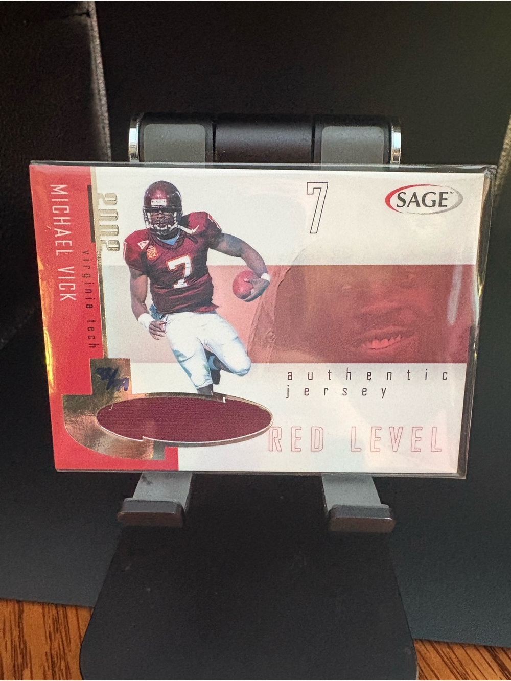 Michael Vick Red Level Authentic Jersey Card